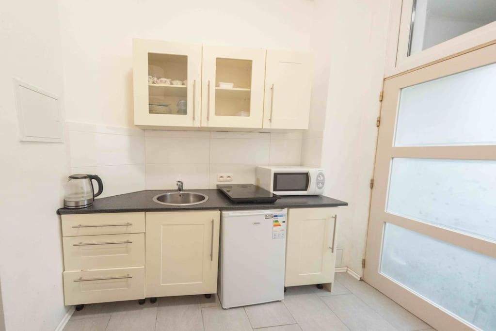 Studio Milana Apartment Brussels Ngoại thất bức ảnh